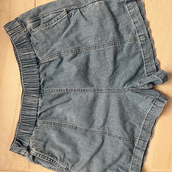 Madewell Denim Easy Pull-on Shorts in Rathmore Wash Size S - Picture 3 of 5